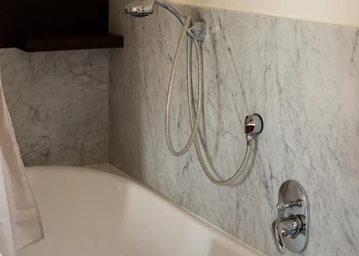 Ma Se Piacenza - * 旁蒂纽尔